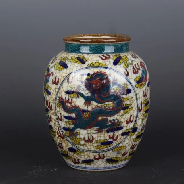 Chinese Vintage Ceramic Pot,Qing Dynasty Kangxi Marked Famille Verte Porcelain Jar Hand Painted Cloud Dragon Pattern For Sale - Image 4 of 7