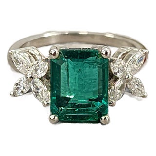 3.38 Ct Gia Certified Zambian Emerald & Diamond Ring Size 6.5 For Sale