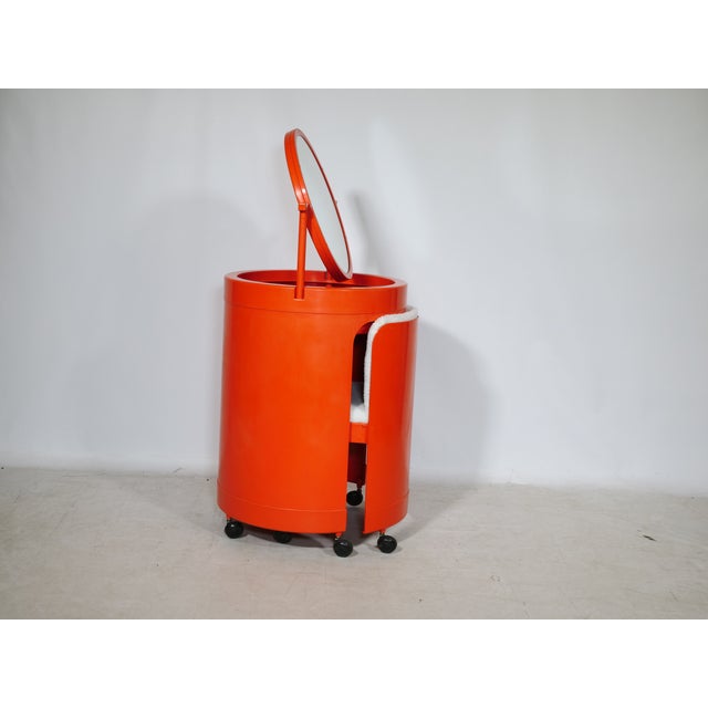 Space Age Silvi Dressing Table and Chair in Plastic by Studio Kastilia for Fanini Fain S.P.A., 1970s, Set of 2 For Sale - Image 10 of 18