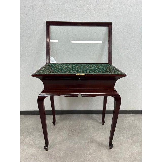 Art Deco Mahogany Bijouterie Display Cabinet Table, 1930s For Sale - Image 12 of 15