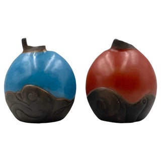 Earthenware Vases by Wilmer W Ramirez, South America, 1990s, Set of 2 For Sale