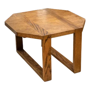 1970s Vintage Mid Century Modern Style Wood Table.