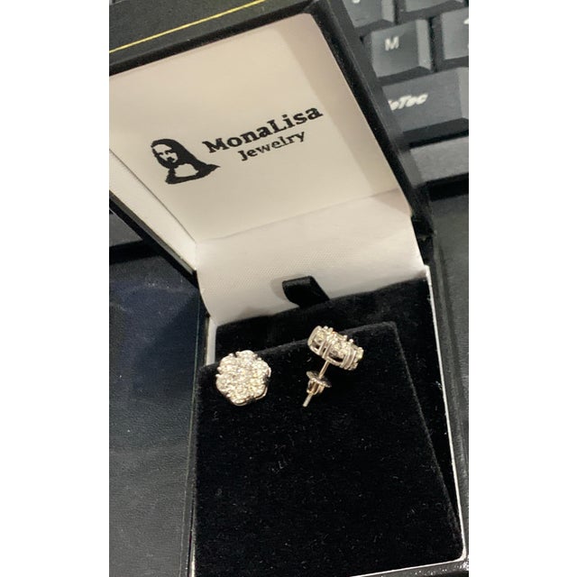 2.80 Carat, 7 Diamond Floral Cluster Flower Stud Earrings in 14 Karat WhiteGold For Sale - Image 10 of 18