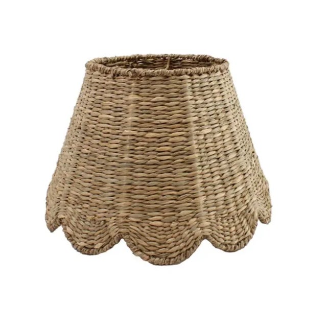 Scalloped Lamp Shade in Seagrass, 18" For Sale In Houston - Image 6 of 6