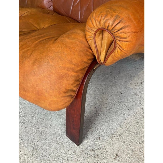 Mid-Century Modern Norwegian Tan Leather Two-Seater Sofa by Oddvin Rykken for Rybo Rykken & Co For Sale - Image 12 of 17
