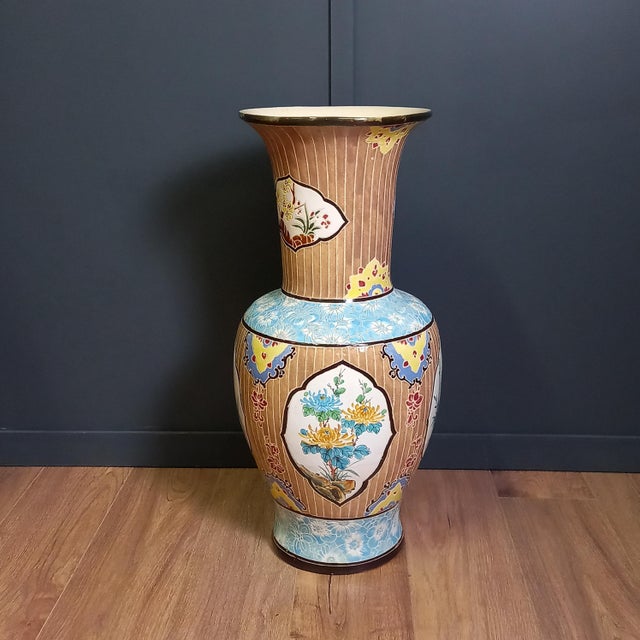 Vintage Vietnamese Bien Hoa Vases, 1950s, Set of 3 For Sale - Image 6 of 16