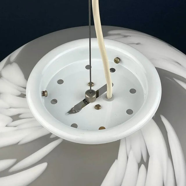 Vintage Swirl Murano Glass Pendant Lamp in Vetri Murano, Italy, 1970s For Sale - Image 9 of 11