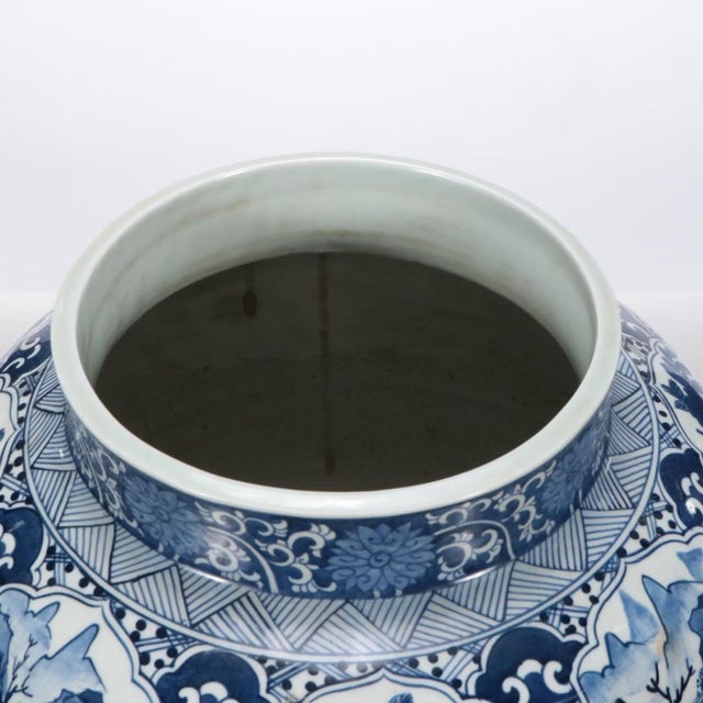 Blue Large 20th Century Guangxu Chinese Export Porcelain Blue & White Vase and Cover For Sale - Image 8 of 12