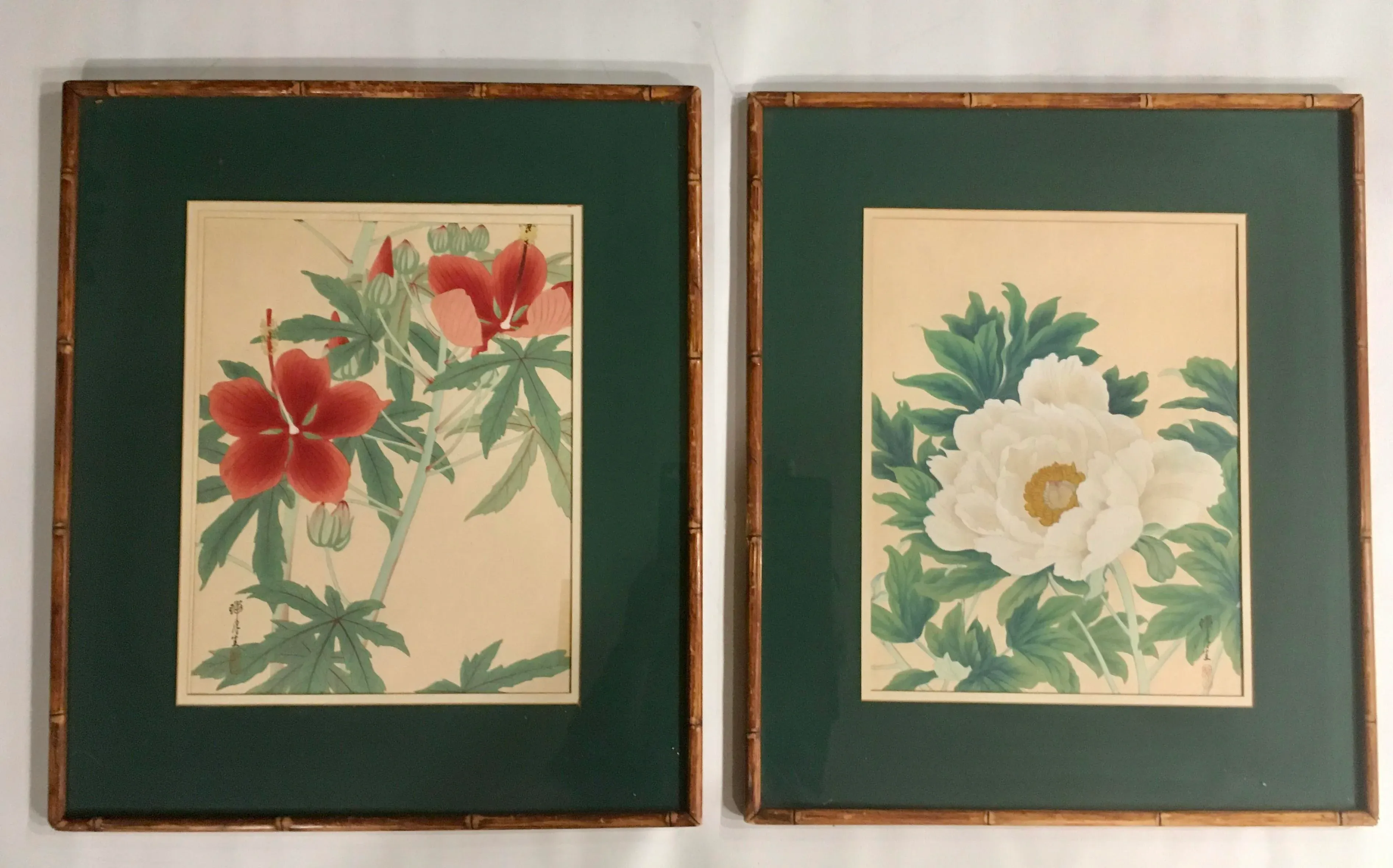 traditional Japanese絵画 花　サイン付き 1940s Japanese Hibiscus and Gardenia Original Paintings, Framed