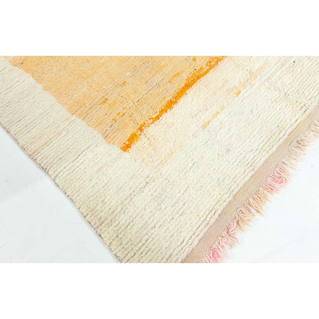 Off-white Modern Moroccan Hand-Knotted Wool Rug by Doris Leslie Blau For Sale - Image 8 of 9