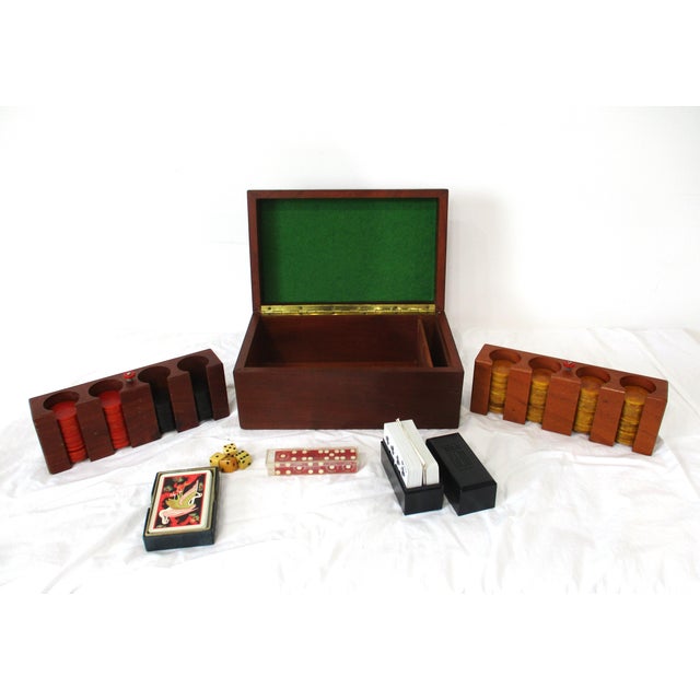 Art Deco Walnut Bakelite Gaming Set For Sale - Image 16 of 17