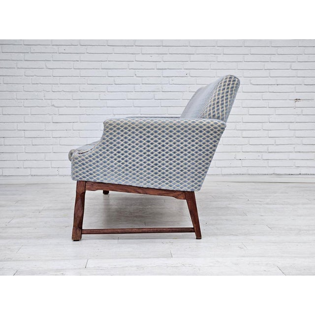 Wood Danish 3-Seater Sofa in Velour & Oak, 1970s For Sale - Image 7 of 18