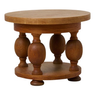 Swedish Art Deco Round Coffee Table in Light Oak, 1920 For Sale