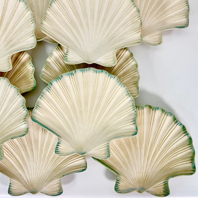 Vintage Hollywood Regency Coastal Clam Sea Shell Dinner Plates, Trompe L’Oeil Style - Set of 12.. For Sale - Image 6 of 10