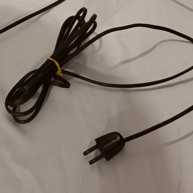 Vintage Solid Wood Mid-Century Modern Lamp For Sale - Image 10 of 12