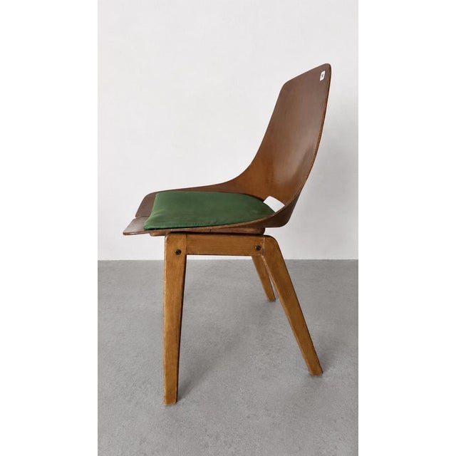 Barrel-Shaped Chair by Pierre Guariche for Steiner, 1954 For Sale - Image 3 of 6