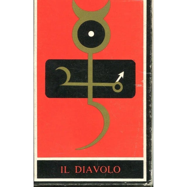 Catalogue of the tarot cards painted by Andrea Picini. It includes the reproductions of all the 78 Tarot cards and a small...