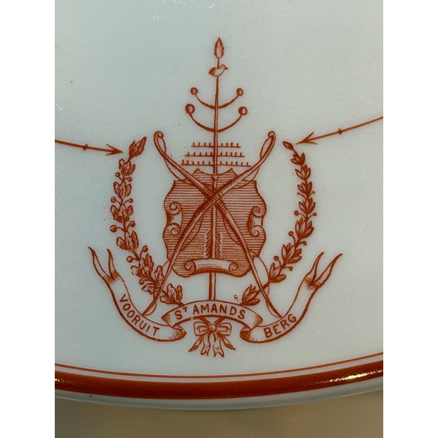 Late 19th Century Pillivuyt Porcelain Tureen With Belgian Archery Guild Crest For Sale In Indianapolis - Image 6 of 12