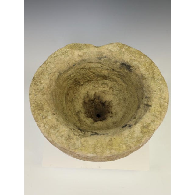 Early 18th Century Primitive Hand-Carved York Stone Garden Planter by Unknown for Unknown, 1750 For Sale - Image 4 of 14