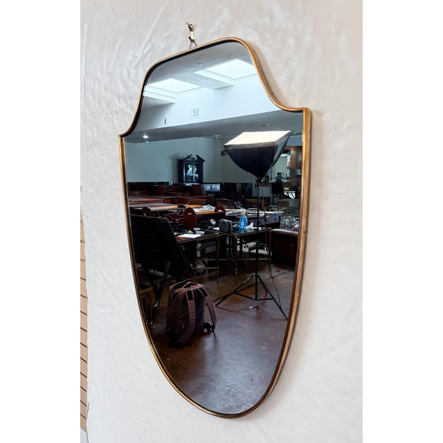 Italian Modern Gio Ponti Style Shield Shaped Wall Mirror of Brass (H 35 1/2 X W 23 1/2) For Sale - Image 4 of 9