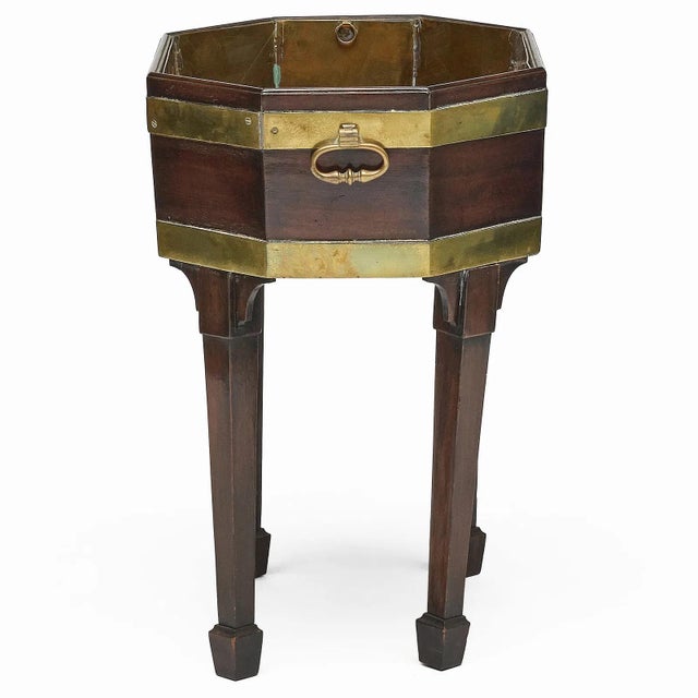 Late 18th Century Antique 18th Century George III Mahogany Brass Bound Octagonal Wine Cooler or Jardiniere For Sale - Image 5 of 7