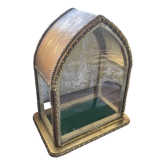 20th Century Neo-Gothic Eclectic Display Case in Wood and Glass with Decorative Plasterwork, 1890s For Sale