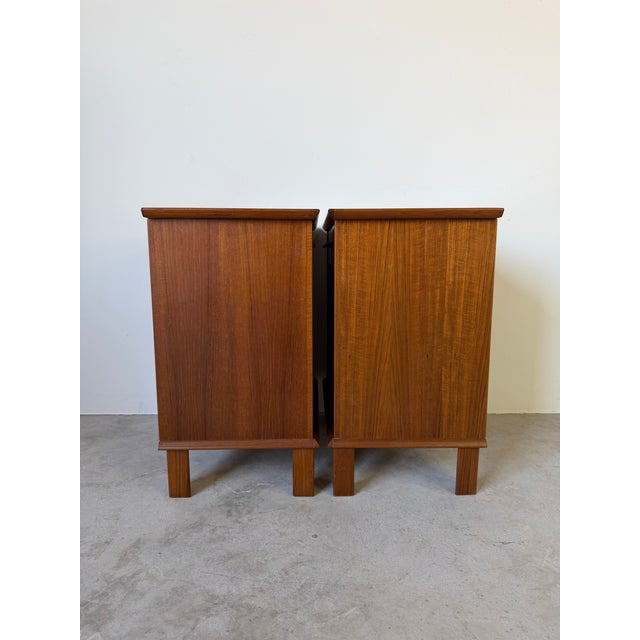 1980s Mid Century Danish Modern Teak Nightstands With Drawer & Open Shelf – A Pair For Sale - Image 5 of 18