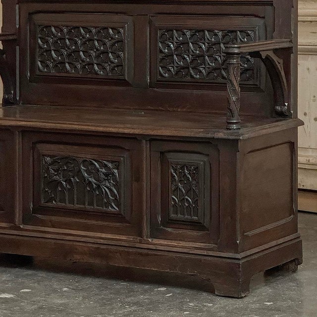 19th Century French Gothic Hall Bench With Trunk For Sale - Image 10 of 17