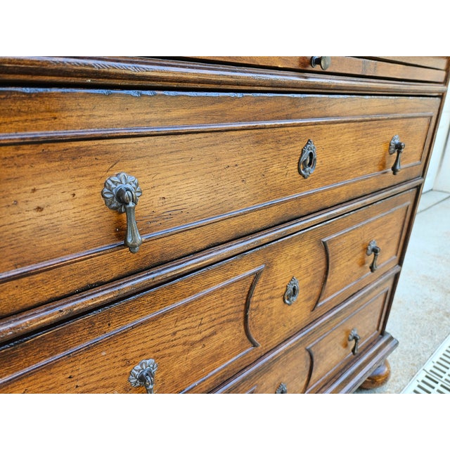 Brown English William and Mary Style Three Drawer Chest or Side Table For Sale - Image 8 of 15