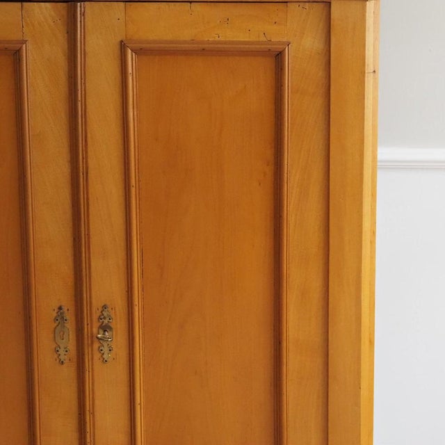 Antique Vertiko Cabinet in Poplar Wood, 1890 For Sale - Image 6 of 18