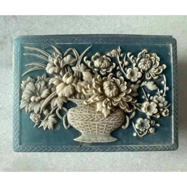 American Vintage Incolay Blue Marble Jewelry or Trinket Box For Sale - Image 3 of 12