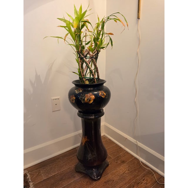 The bamboo plant is available but will be removed when shipped so it doesn't get damaged. If you are local pickup you are...