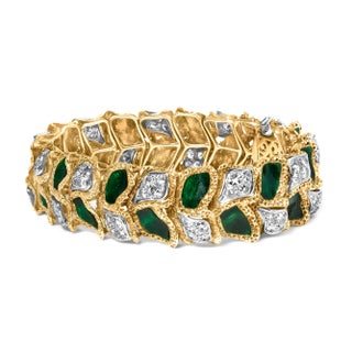 18K Yellow Gold 3 1/4 Cttw Diamond and Green Enamel Gold Textured Bracelet (G-H Color, VS1-VS2 Clari For Sale