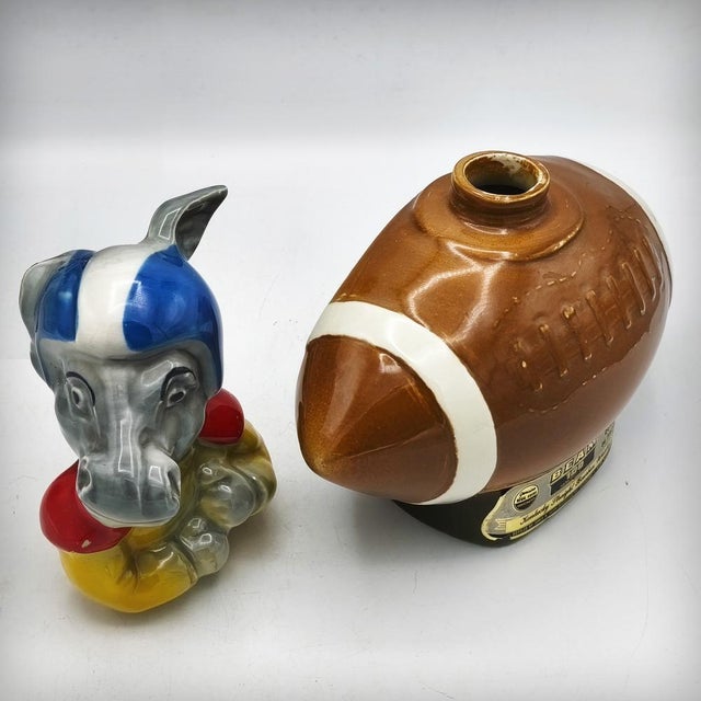 Ceramic Carafe by Jim Beam, 1972 For Sale - Image 9 of 17