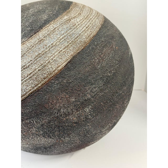 1990s Large Hand Thrown Pottery Vessel For Sale - Image 5 of 11