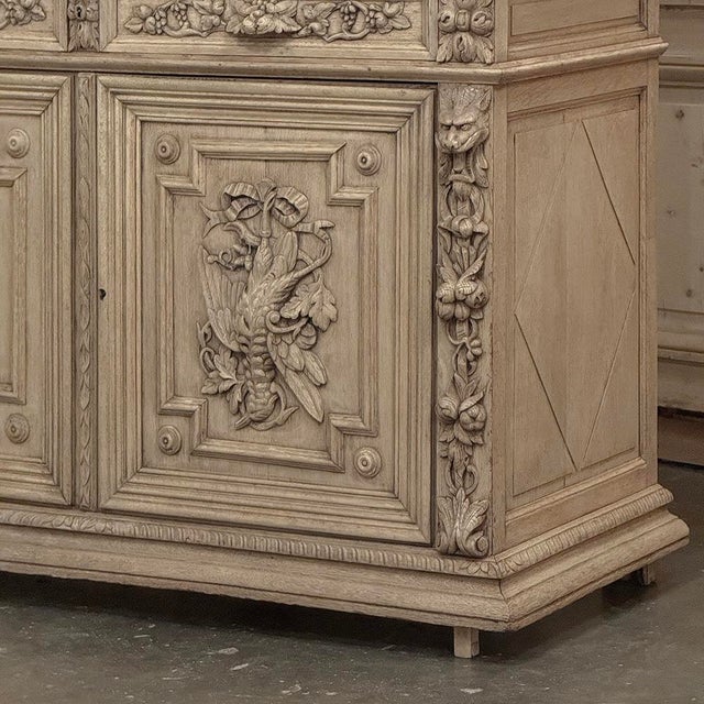 19th Century French Renaissance Hunt Stripped Oak Bookcase For Sale - Image 10 of 18