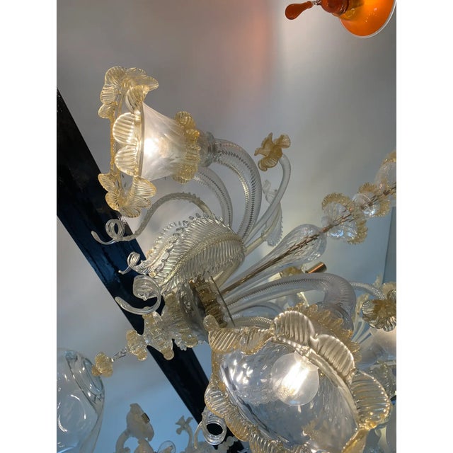 Venetian Murano-Style Glass Chandelier in Transparent and Gold With Flowers and Leaves For Sale - Image 12 of 13