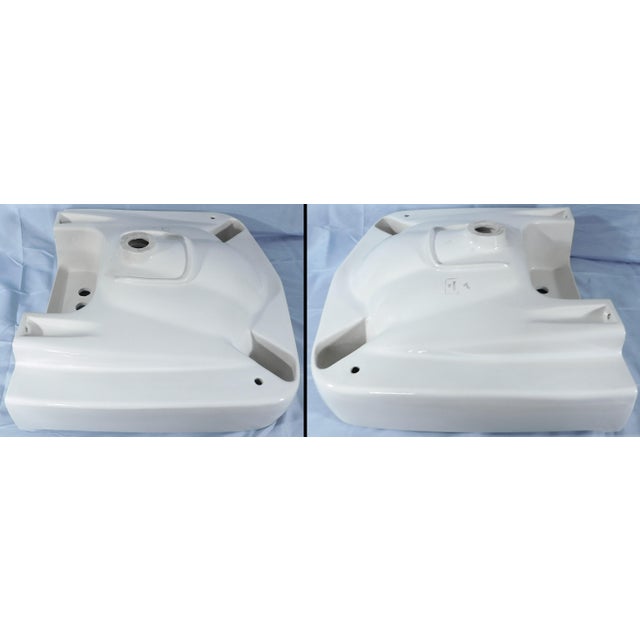 1948 Vintage Art Deco White Vitreous China Pedestal Sink in Excellent Condition For Sale - Image 17 of 18