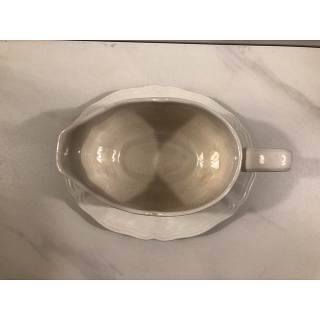 1950s White Federalist Ironstone Gravy Boat and Saucer For Sale - Image 4 of 12