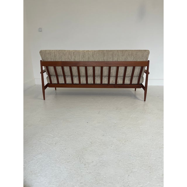 Beige FD 118 Teak Sofa by Grete Jalk for France & Daverkosen, 1950s For Sale - Image 8 of 14