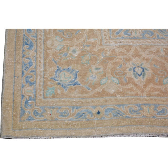 Turkish Vintage Turkish Anatolian Hand Knotted Wool Rug, 9'8"x13''2" For Sale - Image 3 of 4
