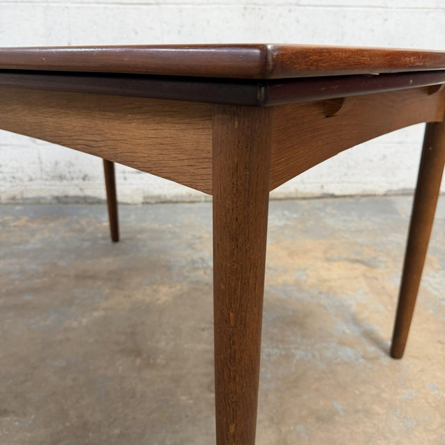 Danish Modern Teak Extendable Dining Table, 1960's For Sale In New York - Image 6 of 8