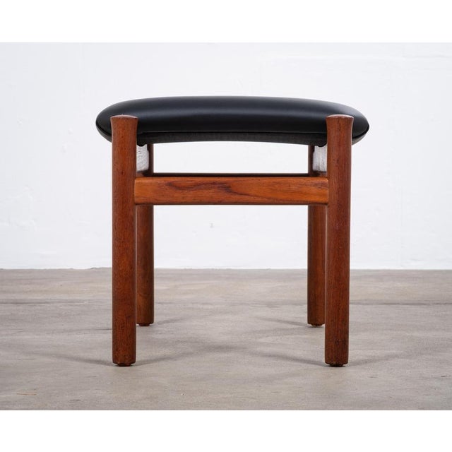 Wood Teak Stool by Søren Hansen for Fritz Hansen, Denmark, 1950s For Sale - Image 7 of 10