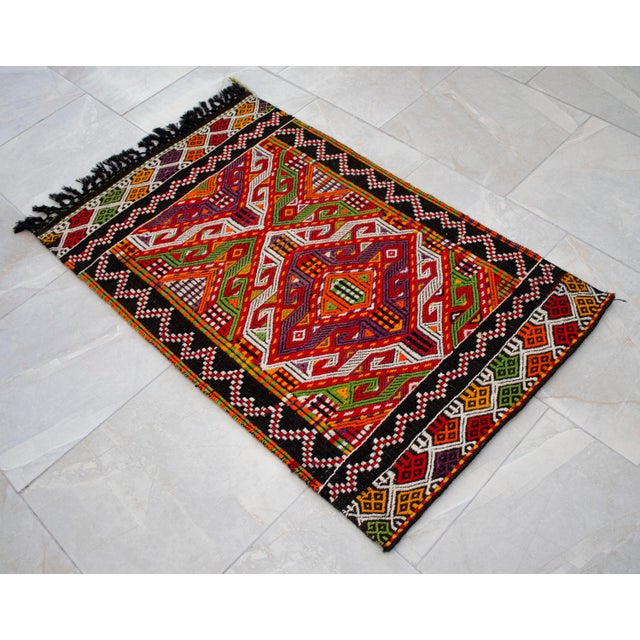 Hand-Woven Braided Small Rug Vintage Wall Decor Area Rug Kilim - 28″ × 46″ For Sale - Image 6 of 11