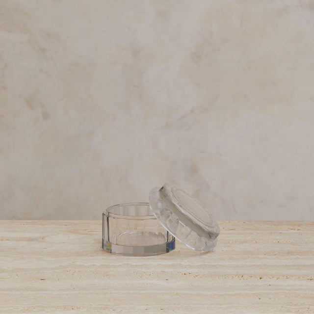 Late 20th Century French Robinson 3-Piece Crystal Vanity Set by Lalique, 1970s For Sale - Image 5 of 8