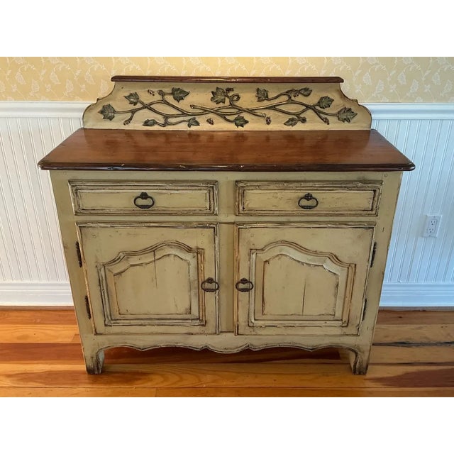 Woodland Furniture Vintage Woodland Furniture French Provincial Distressed Painted Buffet – Grape Motif For Sale - Image 4 of 9
