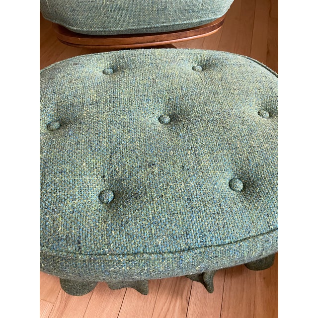 Heywood-Wakefield Danish Modern Tufted Swivel Lounge Chair & Pleated Ottoman in Emerald Tweed 1960's For Sale - Image 6 of 16
