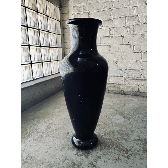 1980s Postmodern Black Glass Floor Urn For Sale - Image 4 of 9