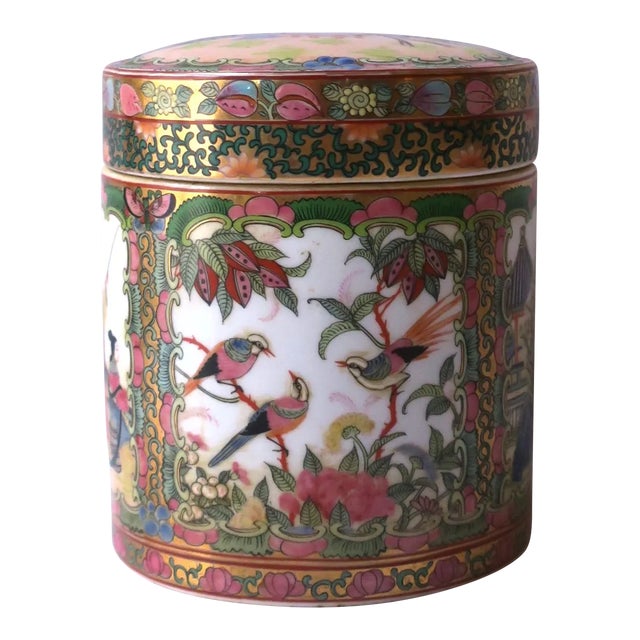 Chinoiserie Famille Rose Box With Birds Flora and Fauna For Sale