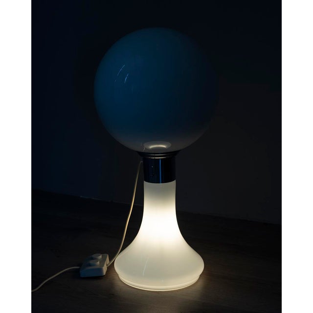 Vintage Italian Table Lamp in White Glass, 1970s For Sale - Image 4 of 12